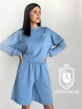 Женский спортивный костюм кроп топ+шорты, 100% хлопок (футер), брендовый логотип, размер S (42) , цвет голубой